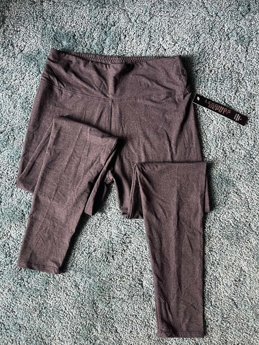 L Heather Gray Leggings NWT